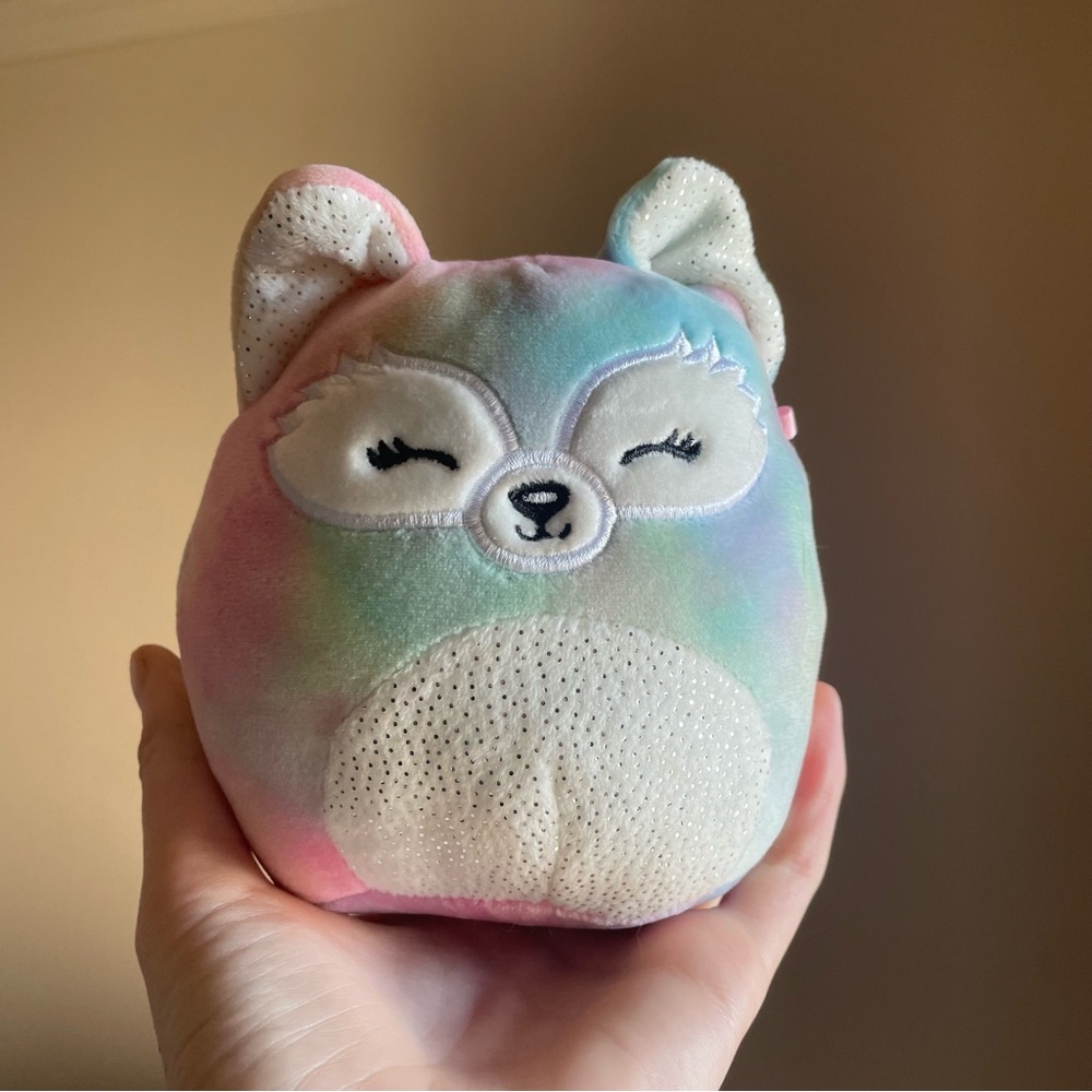 5β Naya the Fox Squishmallow